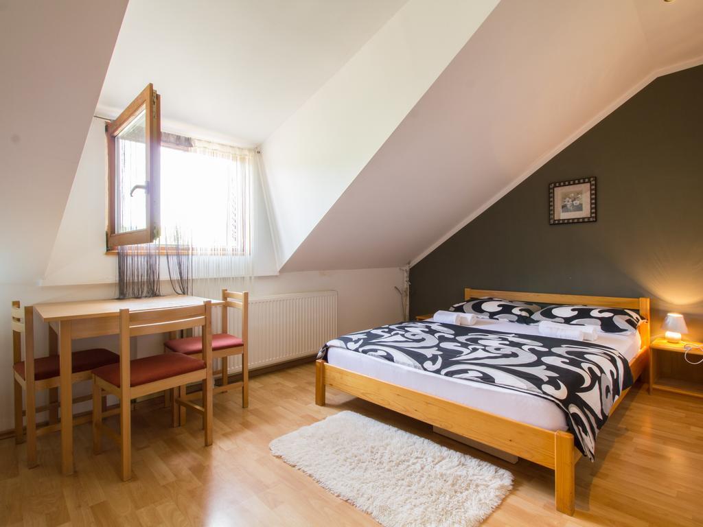 Отель House Josipa Раковица Экстерьер фото